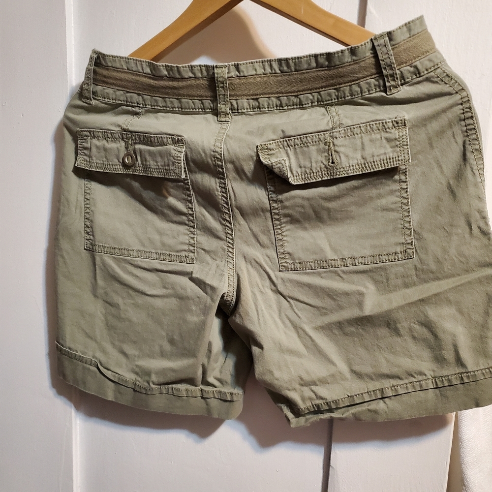 Sonoma Shorts Size 4